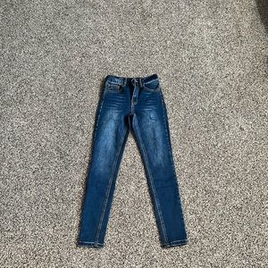 Women’s skinny jeans